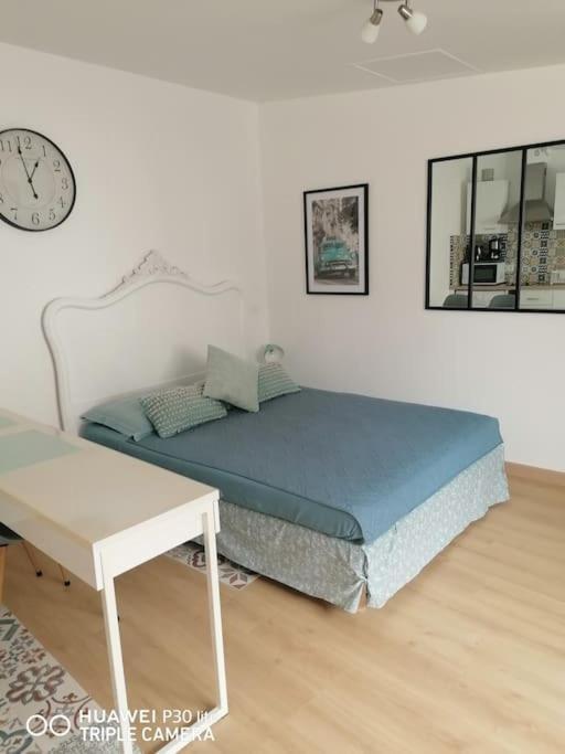 Charmant Logement En Plein Centre De Macon Apartment Exterior photo